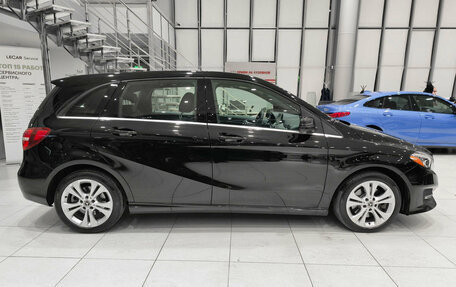 Mercedes-Benz B-Класс, 2018 год, 2 650 000 рублей, 8 фотография