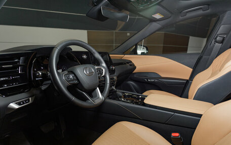 Lexus RX IV рестайлинг, 2025 год, 8 250 000 рублей, 14 фотография