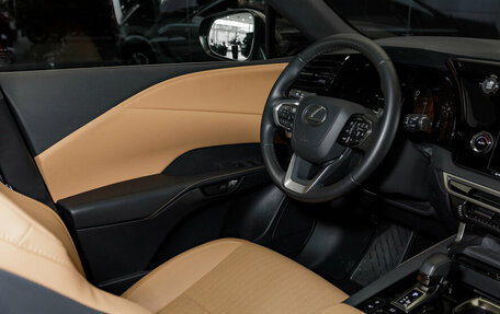 Lexus RX IV рестайлинг, 2025 год, 8 250 000 рублей, 22 фотография
