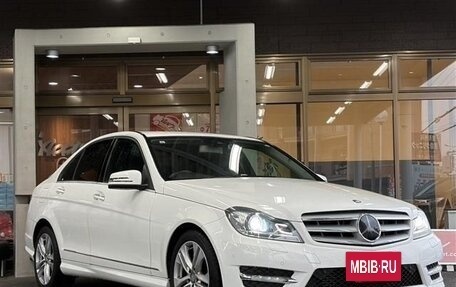 Mercedes-Benz C-Класс, 2013 год, 1 100 000 рублей, 2 фотография