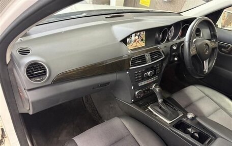 Mercedes-Benz C-Класс, 2013 год, 1 100 000 рублей, 18 фотография