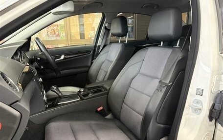 Mercedes-Benz C-Класс, 2013 год, 1 100 000 рублей, 17 фотография