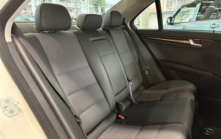 Mercedes-Benz C-Класс, 2013 год, 1 100 000 рублей, 15 фотография