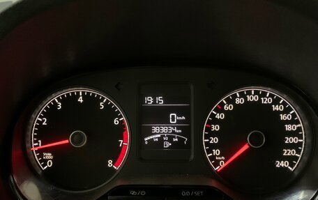 Volkswagen Polo VI (EU Market), 2015 год, 399 000 рублей, 18 фотография
