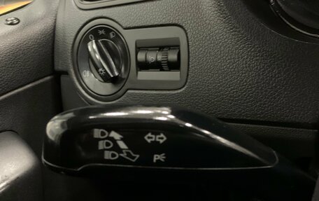 Volkswagen Polo VI (EU Market), 2015 год, 399 000 рублей, 24 фотография