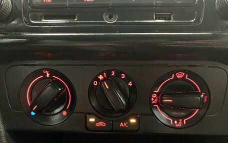 Volkswagen Polo VI (EU Market), 2015 год, 399 000 рублей, 20 фотография
