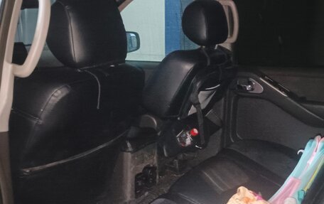 Nissan Pathfinder, 2006 год, 1 100 000 рублей, 17 фотография