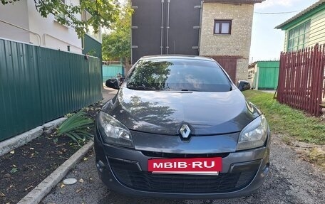 Renault Megane III, 2011 год, 950 000 рублей, 3 фотография