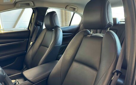 Mazda 3, 2022 год, 2 147 000 рублей, 10 фотография