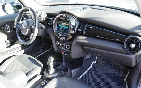 MINI Hatch, 2021 год, 2 690 000 рублей, 13 фотография