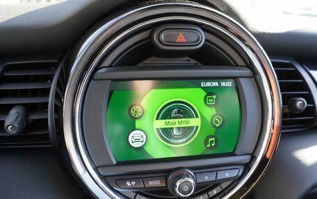 MINI Hatch, 2021 год, 2 690 000 рублей, 21 фотография