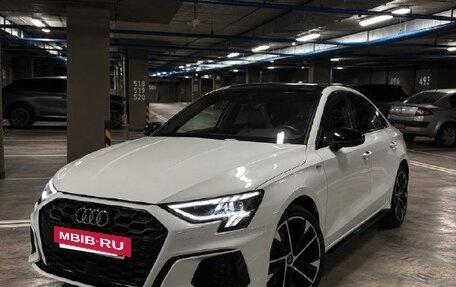 Audi A3, 2021 год, 1 980 000 рублей, 5 фотография