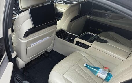 BMW 7 серия, 2016 год, 4 200 000 рублей, 7 фотография