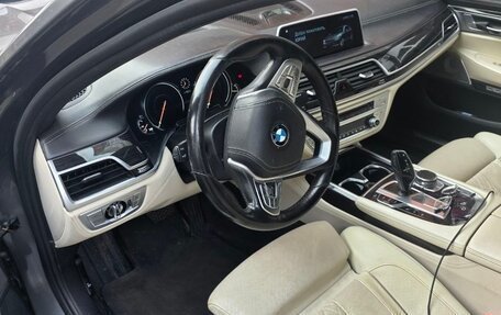 BMW 7 серия, 2016 год, 4 200 000 рублей, 6 фотография