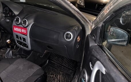 Renault Sandero I, 2012 год, 360 000 рублей, 3 фотография