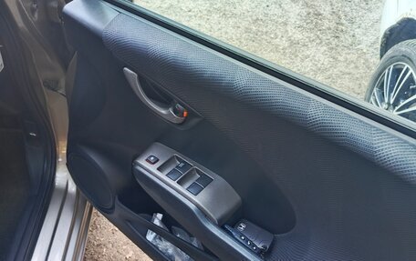 Honda Fit III, 2009 год, 665 000 рублей, 11 фотография