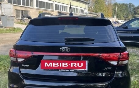 KIA Rio IV, 2019 год, 1 750 000 рублей, 2 фотография