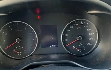 KIA Rio IV, 2019 год, 1 750 000 рублей, 10 фотография