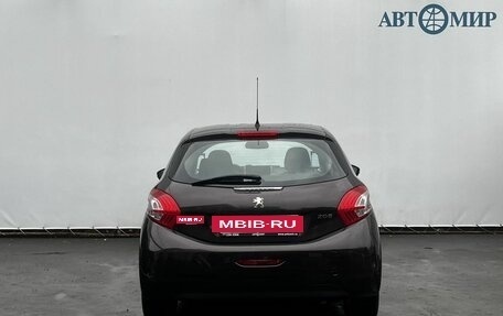 Peugeot 208 II, 2013 год, 800 000 рублей, 6 фотография