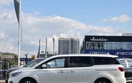 KIA Carnival, 2020 год, 3 150 000 рублей, 4 фотография