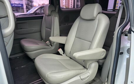 KIA Carnival, 2020 год, 3 150 000 рублей, 14 фотография