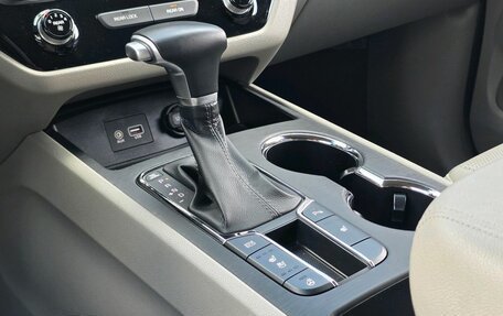 KIA Carnival, 2020 год, 3 150 000 рублей, 27 фотография
