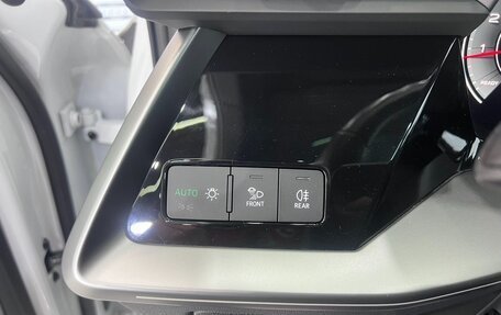 Audi A3, 2023 год, 2 067 000 рублей, 13 фотография