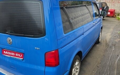 Volkswagen Multivan T5, 2006 год, 1 450 000 рублей, 3 фотография