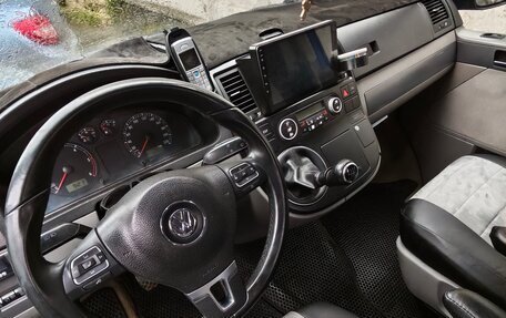 Volkswagen Multivan T5, 2006 год, 1 450 000 рублей, 10 фотография
