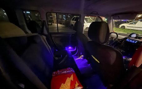 Scion xB II рестайлинг, 2004 год, 590 000 рублей, 5 фотография