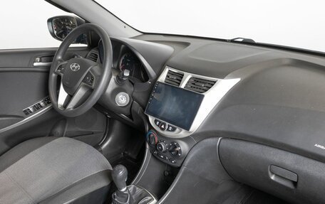 Hyundai Solaris II рестайлинг, 2015 год, 908 300 рублей, 7 фотография