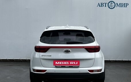 KIA Sportage IV рестайлинг, 2018 год, 1 950 000 рублей, 6 фотография