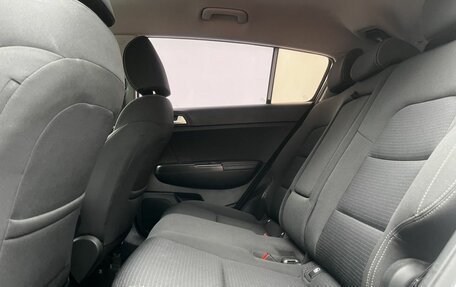 KIA Sportage IV рестайлинг, 2018 год, 1 950 000 рублей, 11 фотография