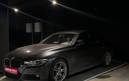 BMW 3 серия, 2018 год, 2 300 000 рублей, 1 фотография