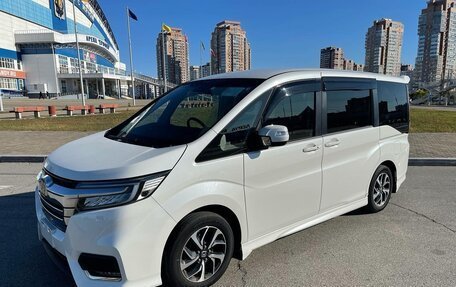 Honda Stepwgn IV, 2021 год, 2 110 000 рублей, 1 фотография