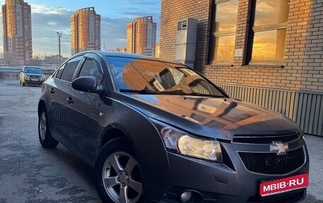 Chevrolet Cruze II, 2011 год, 570 000 рублей, 1 фотография