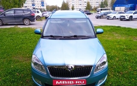 Skoda Roomster, 2013 год, 750 000 рублей, 2 фотография