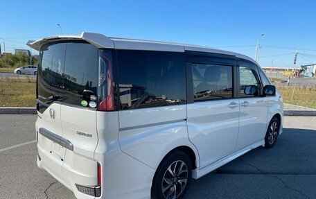 Honda Stepwgn IV, 2021 год, 2 110 000 рублей, 4 фотография