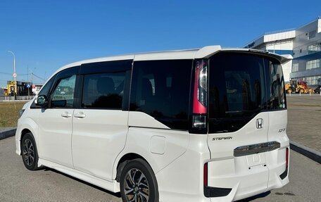 Honda Stepwgn IV, 2021 год, 2 110 000 рублей, 6 фотография