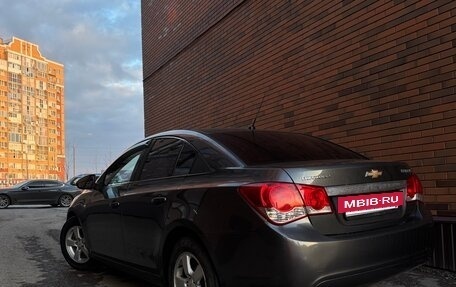 Chevrolet Cruze II, 2011 год, 570 000 рублей, 10 фотография