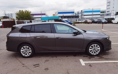 Opel Astra, 2023 год, 2 390 000 рублей, 7 фотография