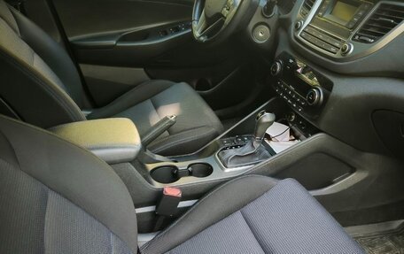 Hyundai Tucson III, 2016 год, 1 799 000 рублей, 6 фотография