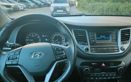 Hyundai Tucson III, 2016 год, 1 799 000 рублей, 12 фотография