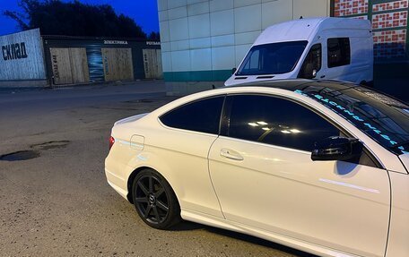 Mercedes-Benz C-Класс, 2013 год, 1 250 000 рублей, 16 фотография