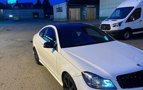 Mercedes-Benz C-Класс, 2013 год, 1 250 000 рублей, 17 фотография