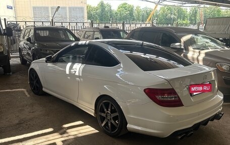 Mercedes-Benz C-Класс, 2013 год, 1 250 000 рублей, 22 фотография