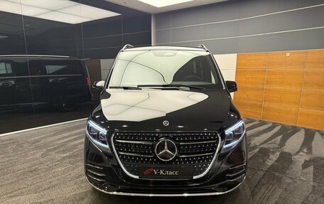 Mercedes-Benz V-Класс, 2024 год, 16 400 000 рублей, 5 фотография