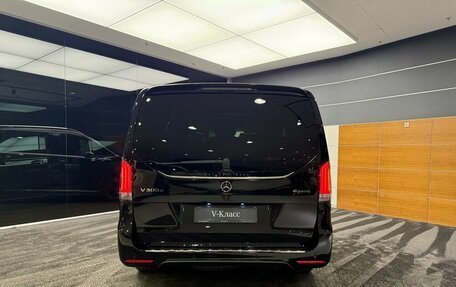 Mercedes-Benz V-Класс, 2024 год, 16 400 000 рублей, 6 фотография