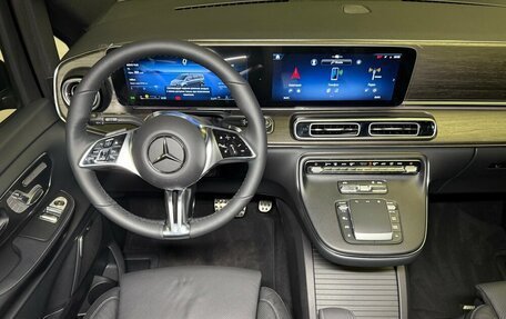 Mercedes-Benz V-Класс, 2024 год, 16 400 000 рублей, 13 фотография