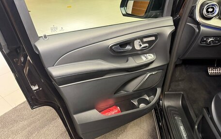Mercedes-Benz V-Класс, 2024 год, 16 400 000 рублей, 16 фотография